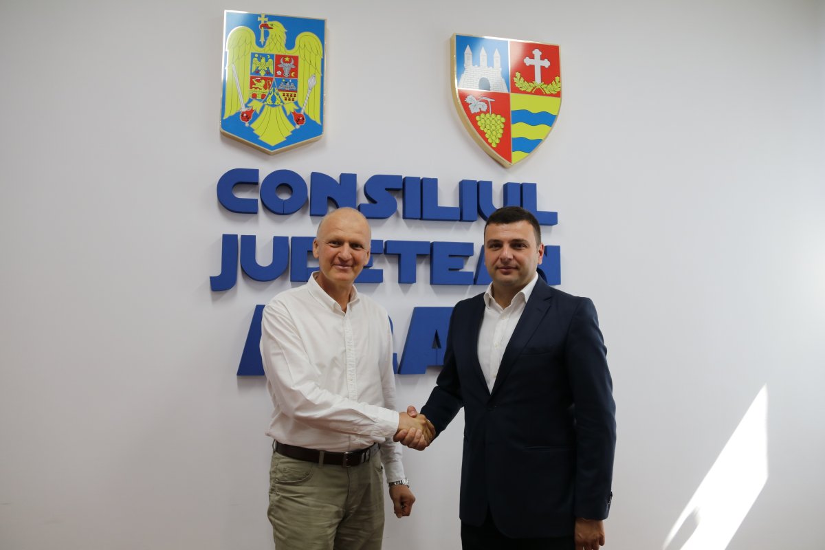 Consiliul Judeţean plăteşte arbitrajele în ligile inferioare la fotbal