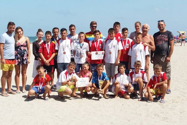 Bronz la nivelul juniorilor III