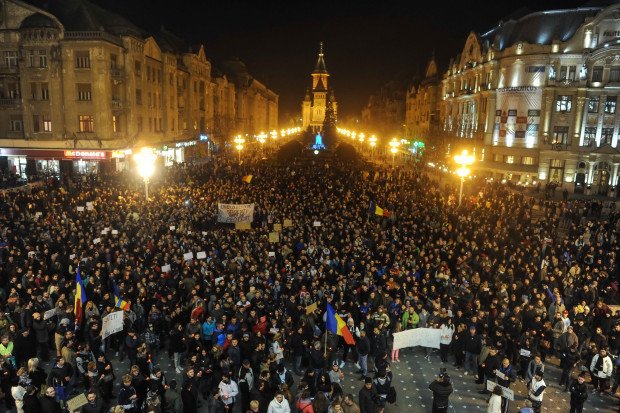 Proteste anunţate în ţară şi străinătate, după ultimele decizii ale Guvernului