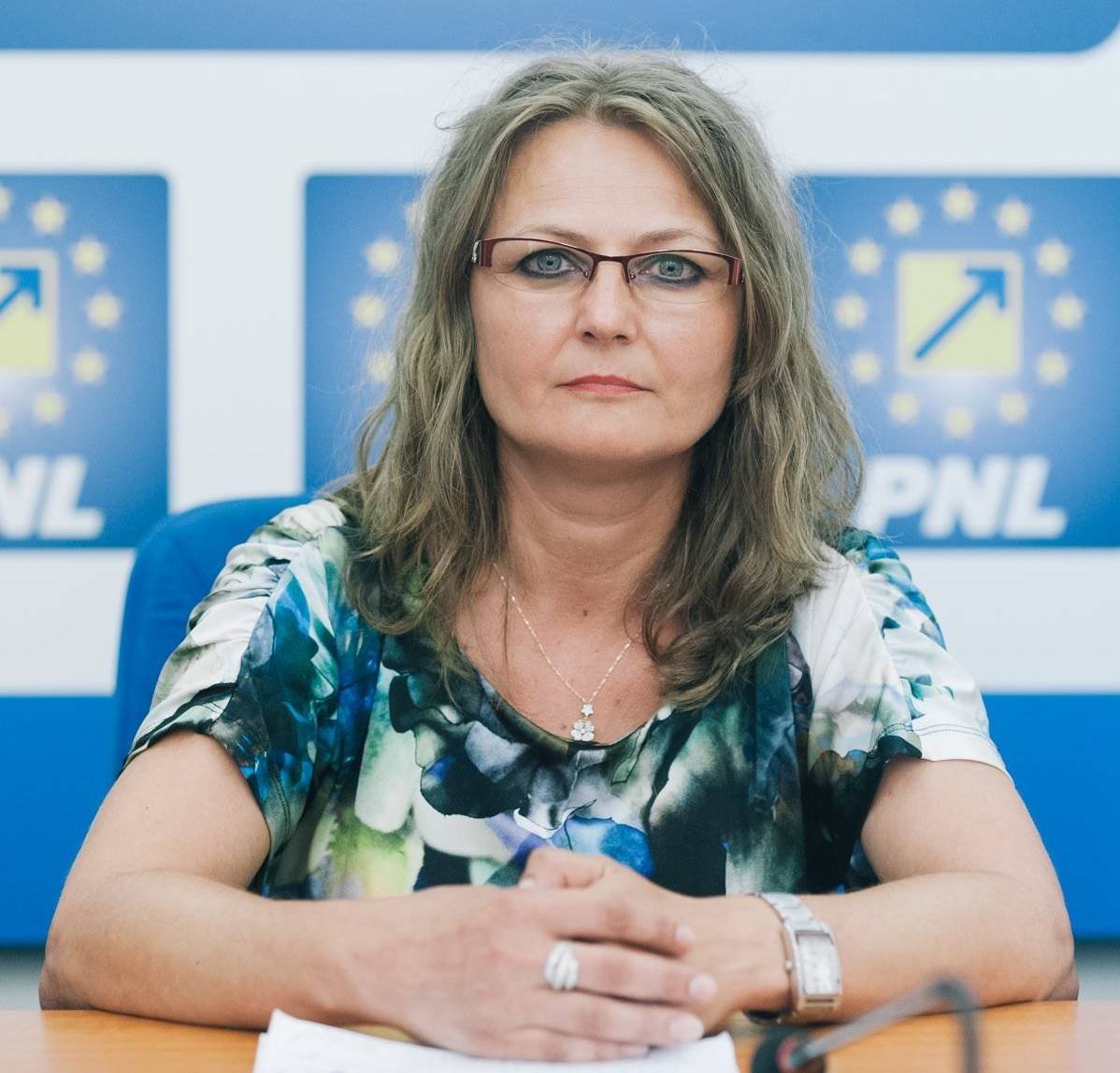 Corina Crișan (PNL): “Cursurile de prim ajutor în școli reprezintă un avantaj major pentru elevi!”