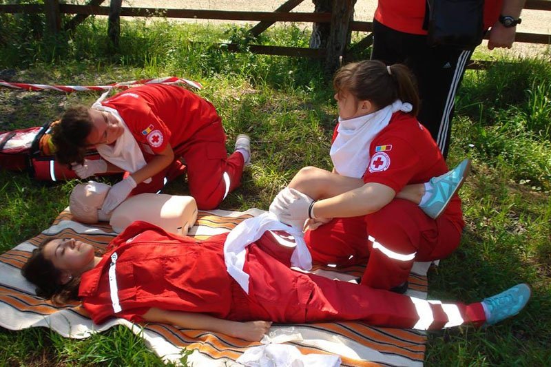 EDUCATIE PENTRU SANATATE IN RANDUL LICEENILOR DIN ARAD