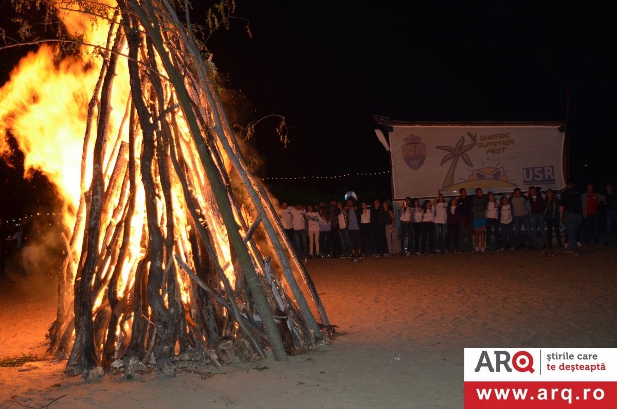 Foc de tabără la închiderea GHIOROC SUMMER FEST !