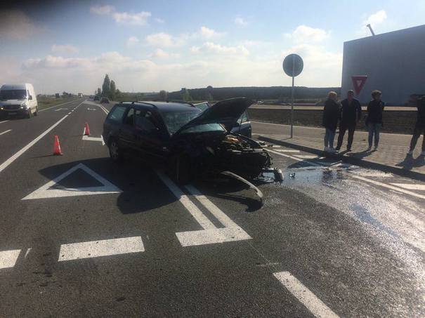 Cinci răniţi într-un accident în lanţ produs în Timişoara