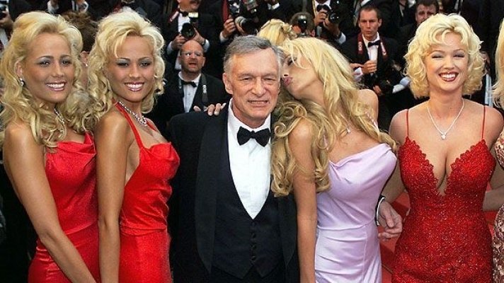 A murit Hugh Hefner, fondatorul Playboy, la vârsta de 91 de ani
