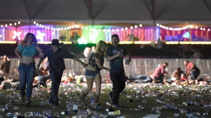 ATAC SÂNGEROS în Las Vegas. Cel puţin 20 morţi și peste 100 de răniți