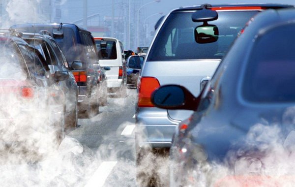 O nouă taxă de poluare pentru maşinile second hand. Anunţul ministrului Mediului