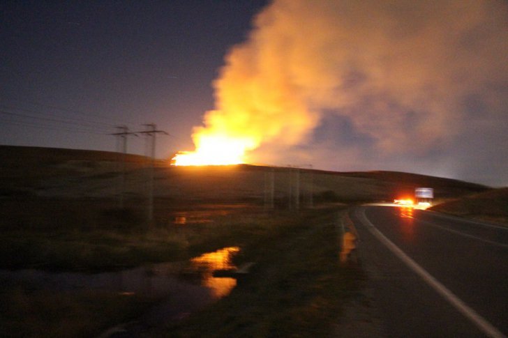 Incendiu URIAŞ la rampa de gunoi din Cluj. Pompierii luptă cu focul de 12 ore (VIDEO)