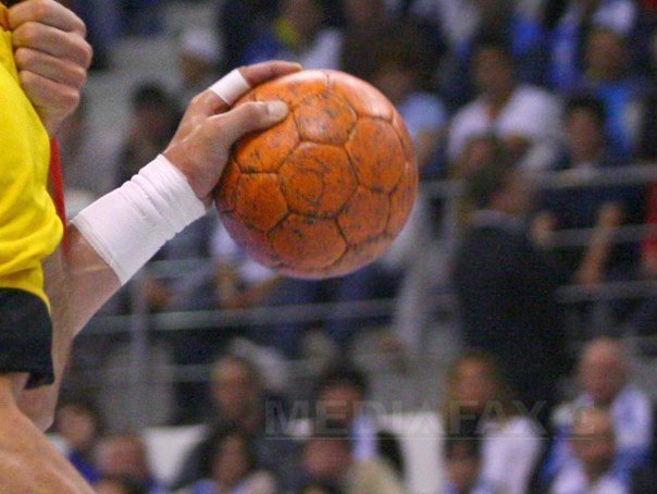 Handbal masculin: Campioana en titre Dinamo, învinsă de CSM Bucureşti în Liga Naţională