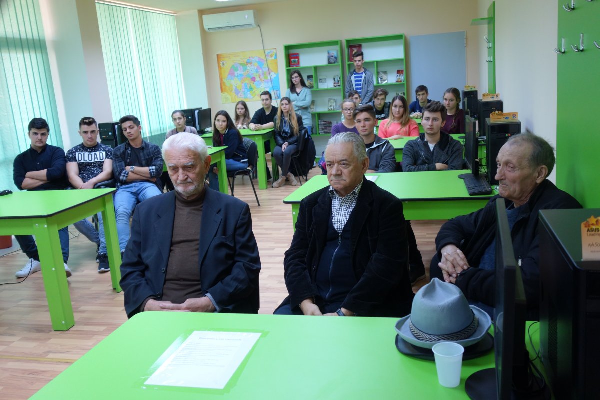 Mihai Beniuc, omagiat la Sebiș