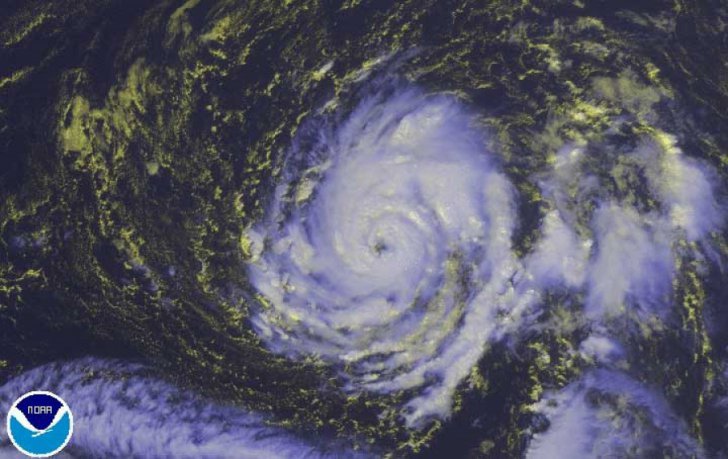 URAGANUL OPHELIA loveşte Europa - ALERTE meteo, emise. Care sunt zonele vizate