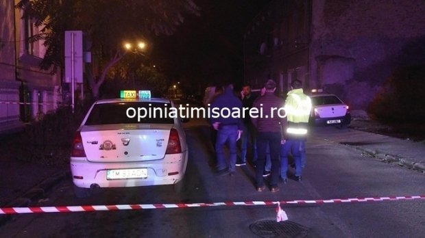 Un taximetrist din Timişoara a fost tăiat la gât de un client. Agresorul a fost prins chiar de colegii taximetristului