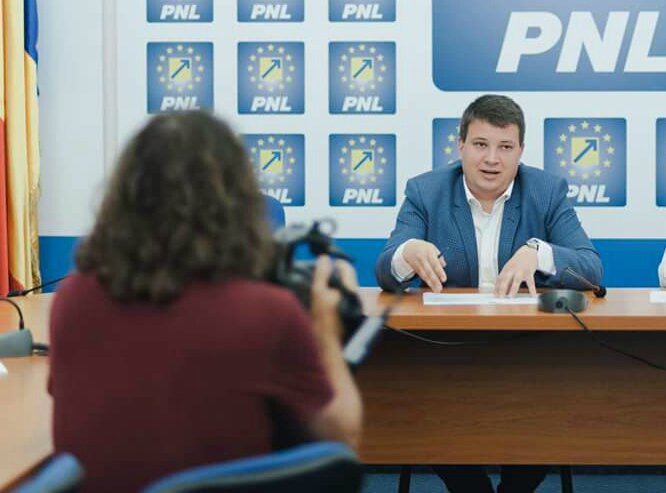 Bogdan Boca (PNL): „Solicit demisia consilierilor PSD-ALDE din Consiliul Local Municipal pentru neparticipare la ședințe!”