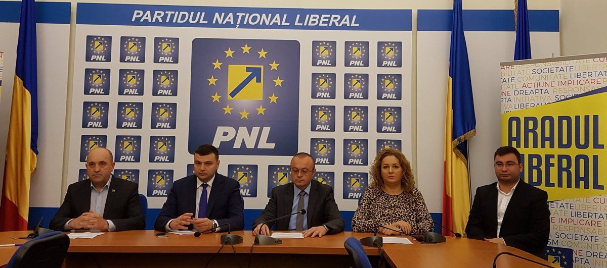 PNL prezintă personalităţile care se alătură campaniei „Aradul Liberal”: Doru Stanca