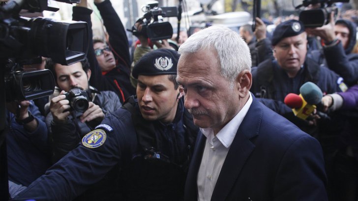 Dragnea, însoțit la DNA de zeci de PSD-iști. Surse: E urmărit penal într-un nou dosar