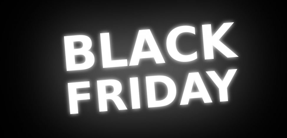 Black Friday 2017 la Dima Brand Store. 15000 Lei CADOU pentru primii 300 de cumpărători. Peste 1000 de produse la ofertă! Vezi când începe!