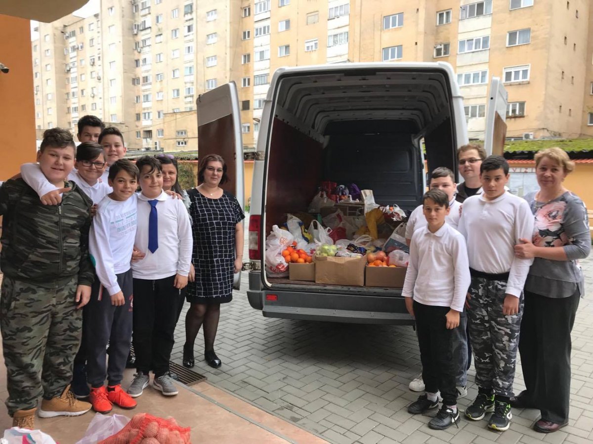 Campanie SNAC: „Săptămâna legumelor şi fructelor donate” la Şcoala Gimnazială ,,Aurel Vlaicu”