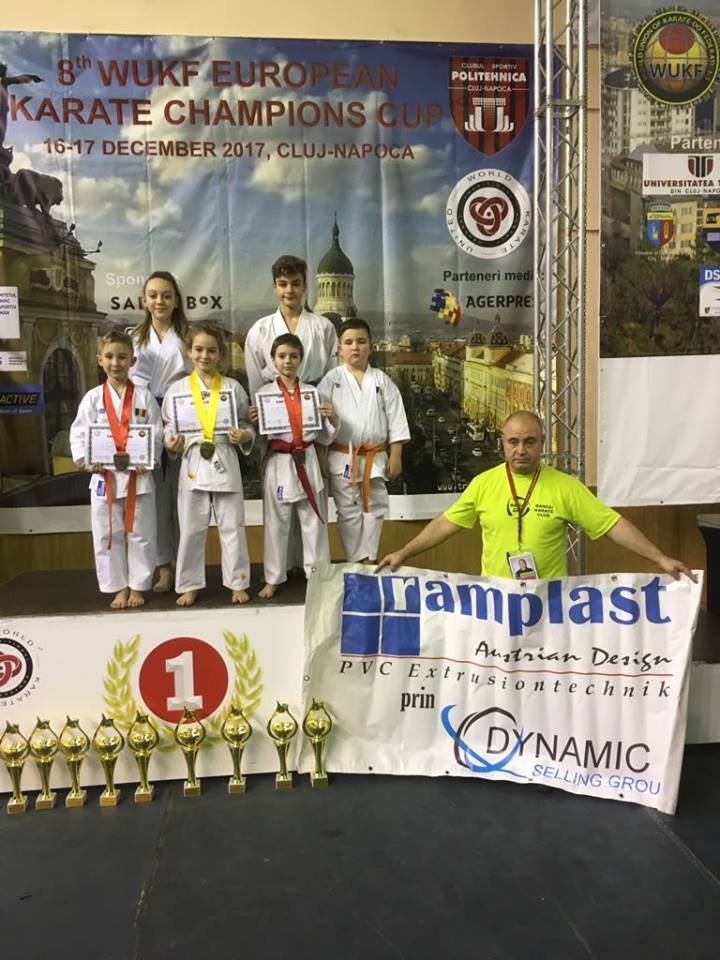 4 medaliaţi pentru CS Banzai Karate Club Arad la 