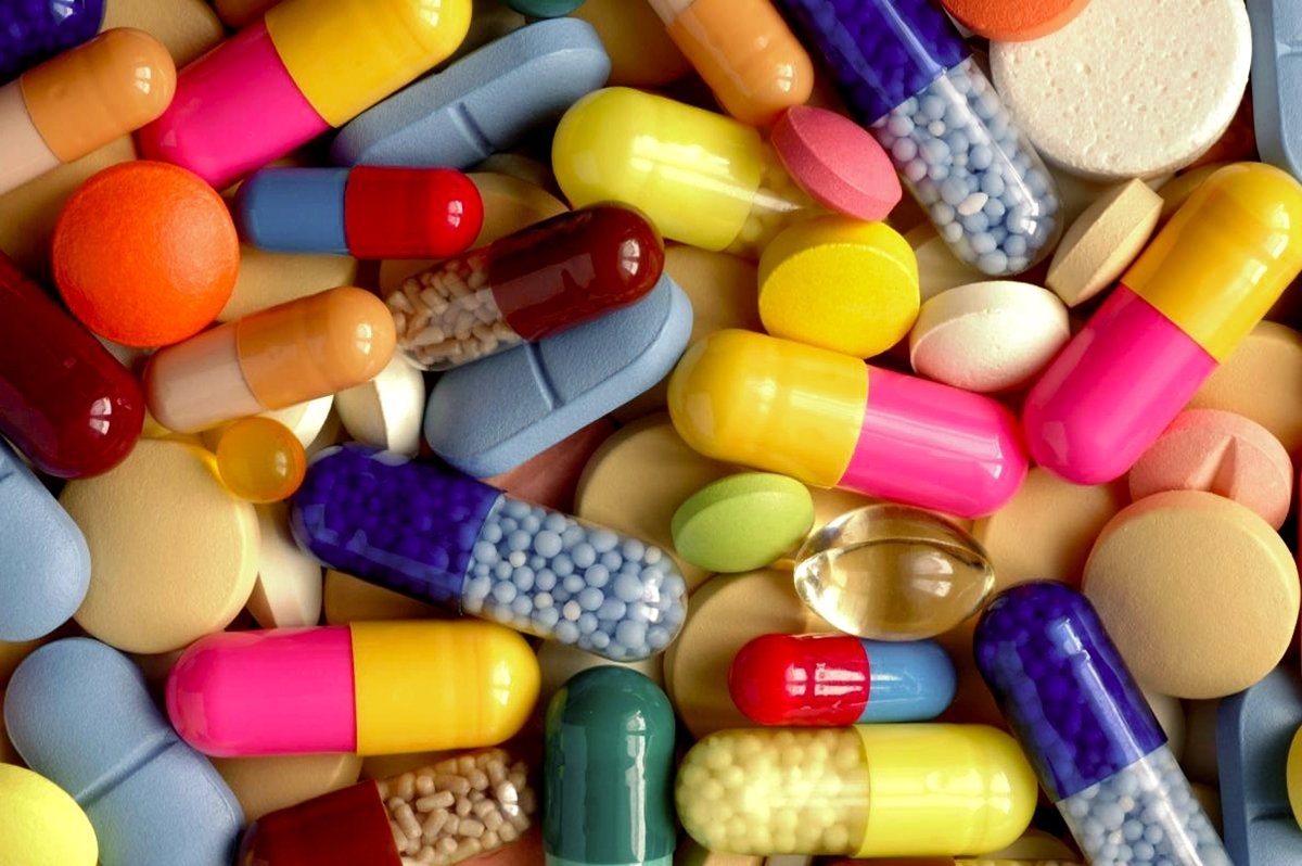 Anunţ îngrijorător: Peste 50% dintre medicamentele vândute pe internet sunt falsificate şi conţin substanţe toxice