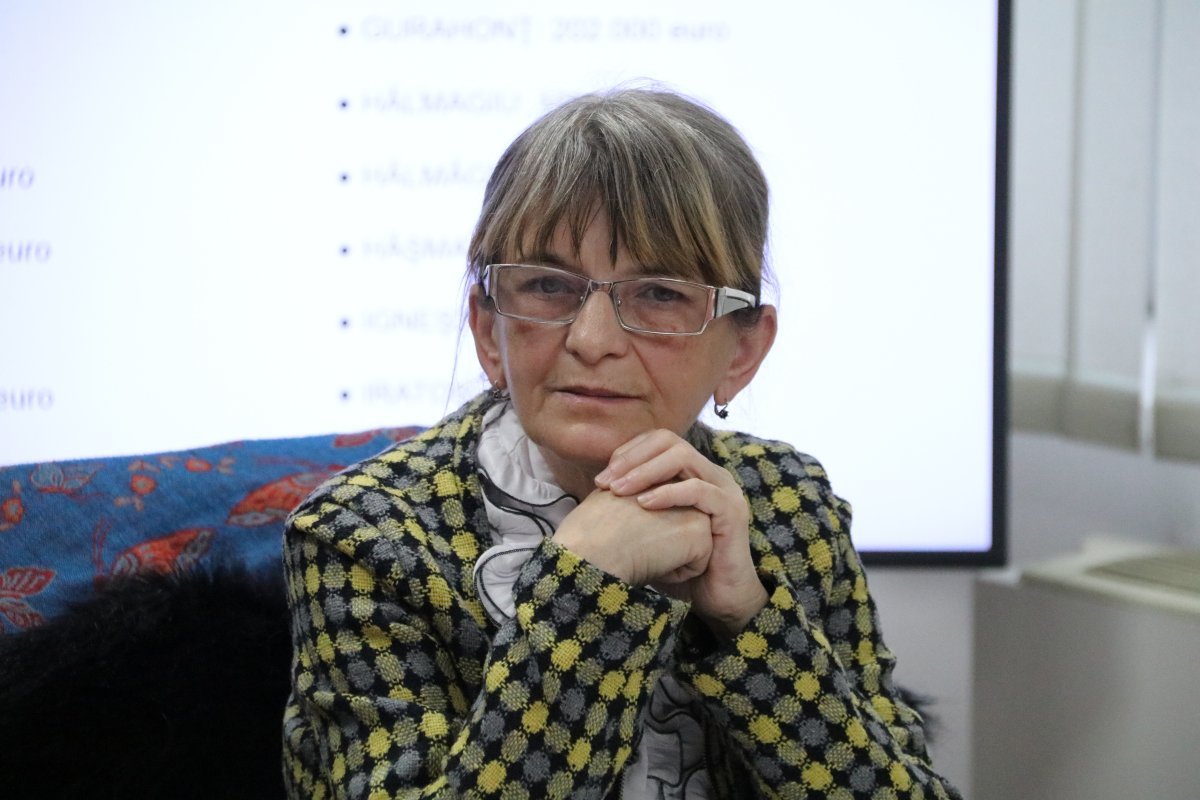 Letiţia Stoian, primarul comunei Semlac: „Vom ajunge să ținem copiii în frig în școli și grădinițe, dacă pierdem bani din buget”