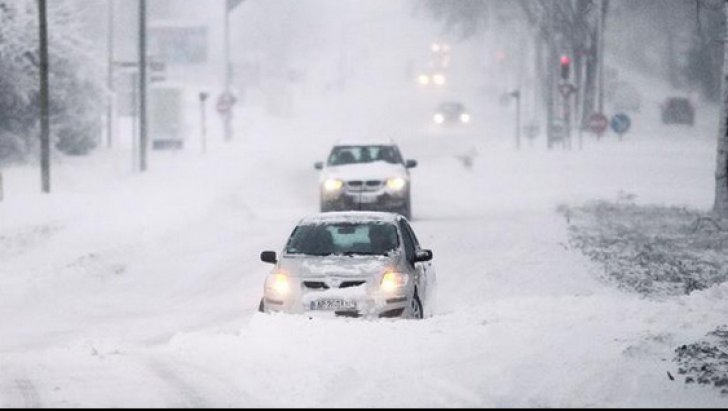 Urgia albă s-a dezlănțuit! Ninsori și viscol în jumătate de țară (FOTO)