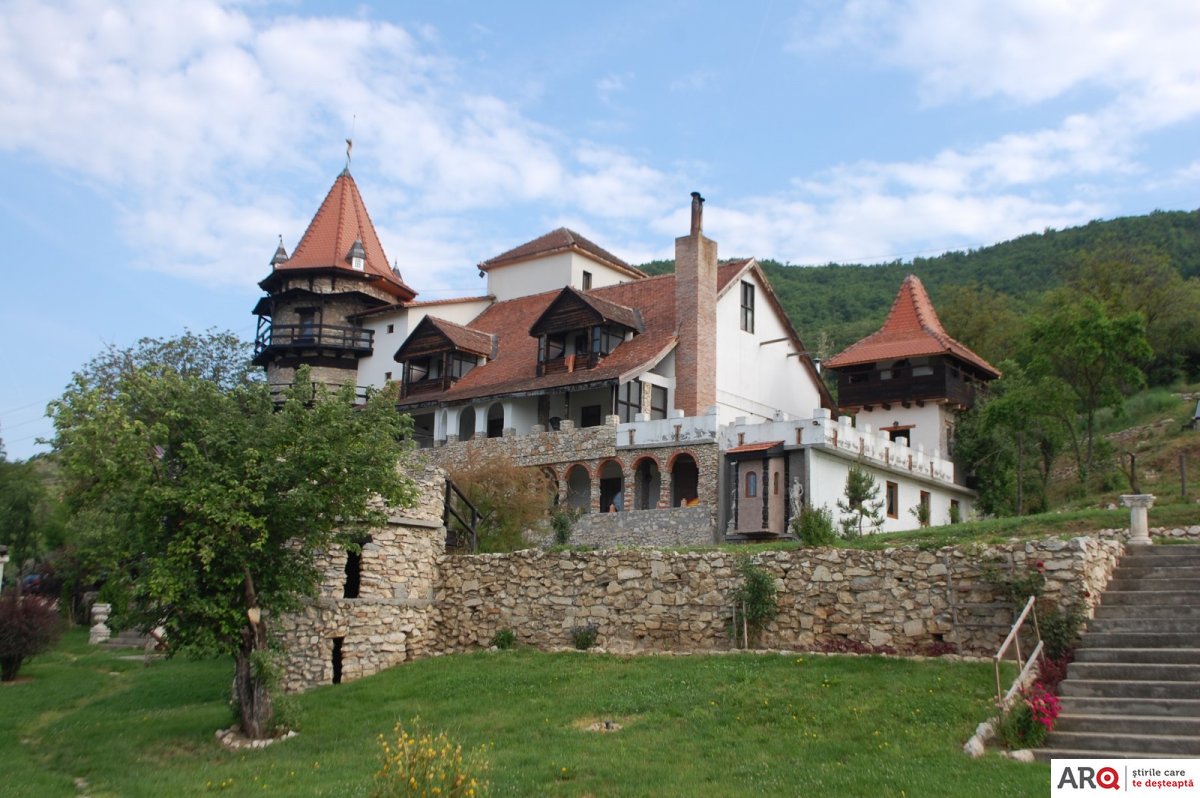 De la Castelul Lupilor la Băile Geoagiu