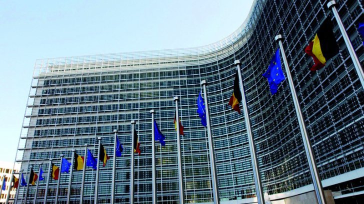 Mesaj dur al Comisiei UE privind legile justiției: Parlamentul să regândească acțiunile propuse