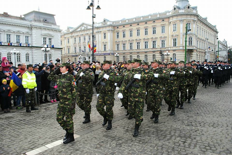 Unirea Principatelor Române, sărbătorită pe platoul din fața Palatului Administrativ prin tradiționala Horă a Unirii