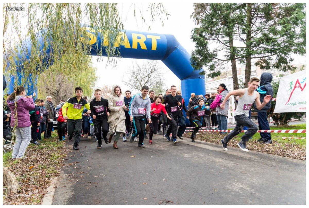 TRIATLONUL ARADULUI 2015 - invitaţie la ciclism, alergare și înot