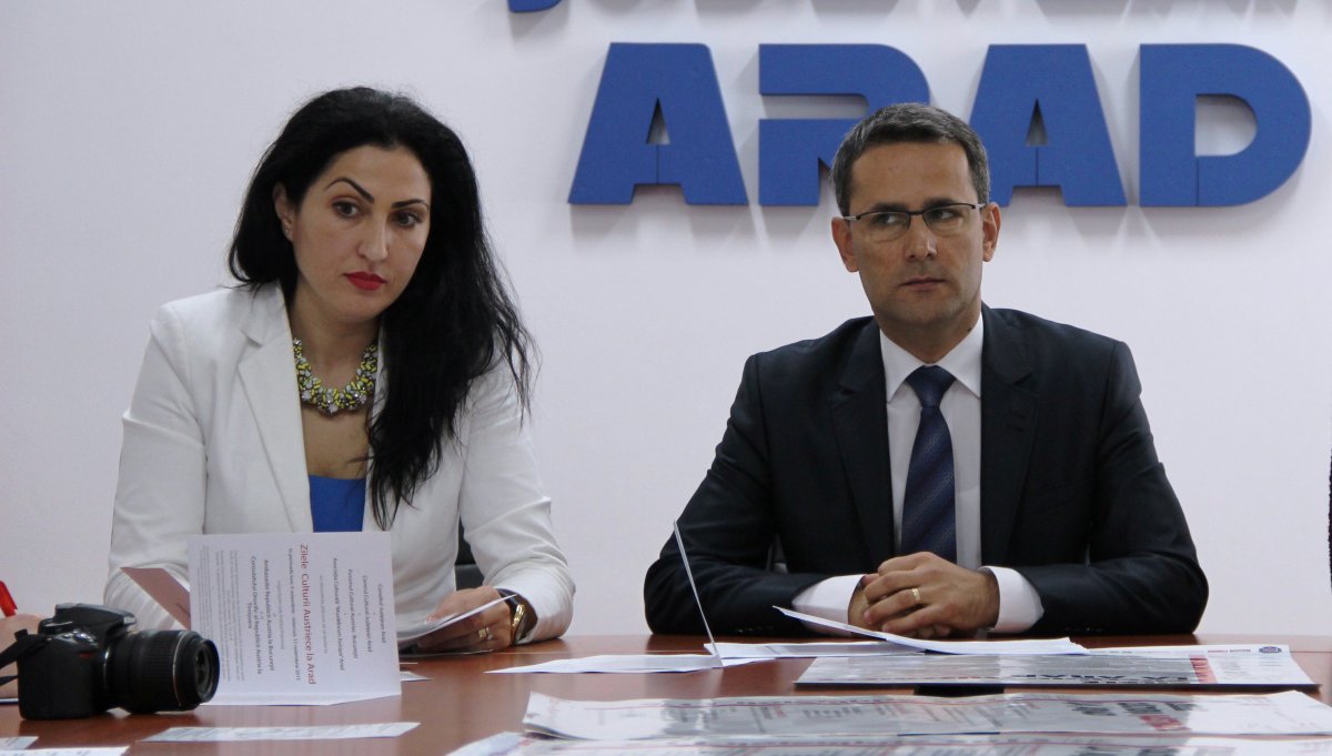 Directorul Centrului Cultural Judeţean Arad renunță la funcție