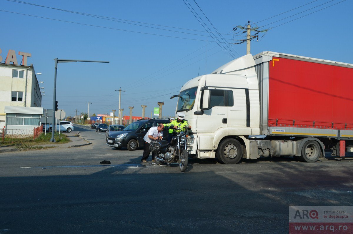 TIR contra motocicletă la BAT