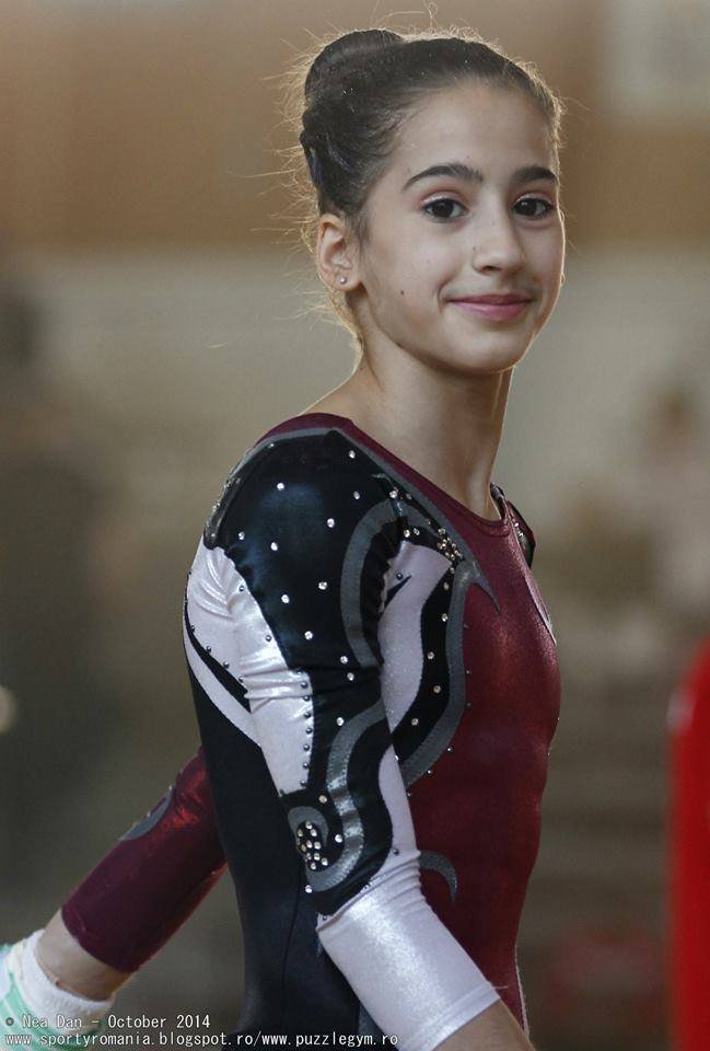 11 medalii pentru gimnastele arădene la CN de junioare. Olivia Cîmpian - cvintuplă campioană naţională!