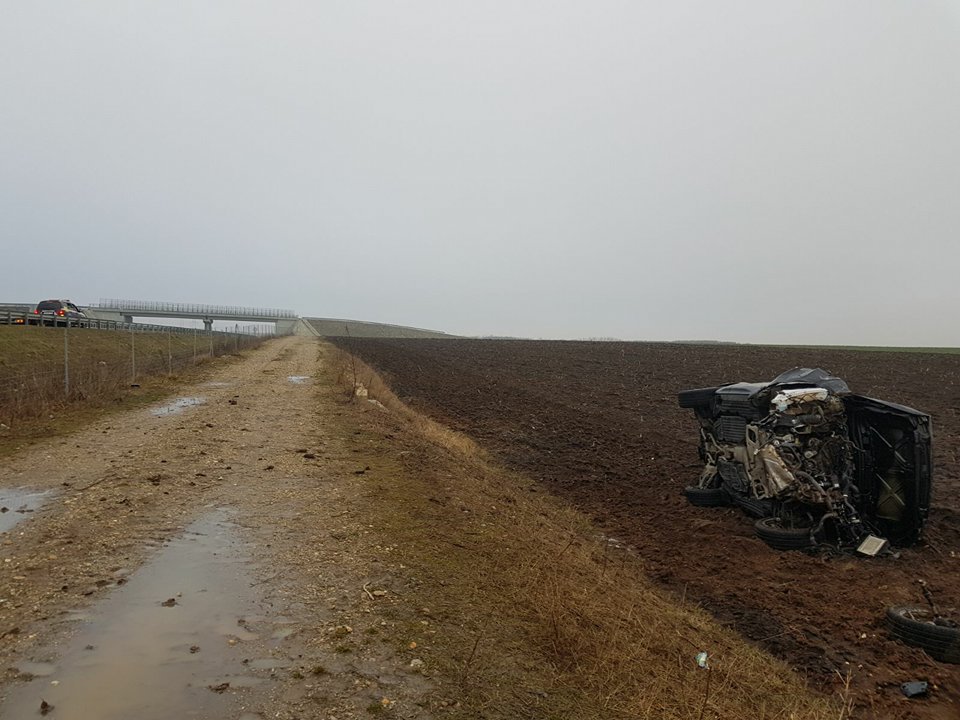 Accident pe Autostrada Arad - Timișoara (FOTO)