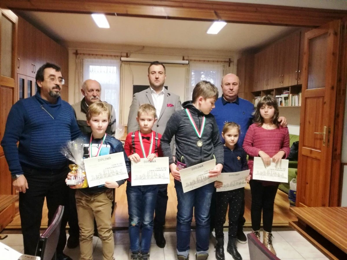 Șahiști români în concurs la Gyula (FOTO)