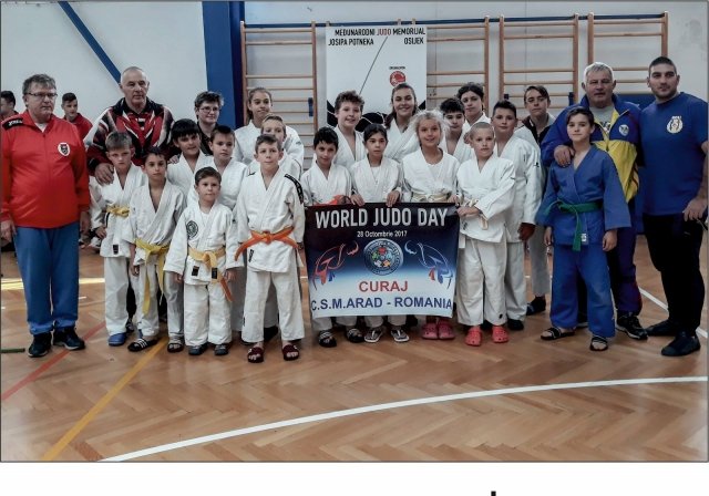 Judoka de la CSM Arad, CSŞ Gloria Arad, Ghioroc şi Pecica - medaliaţi în Ungaria