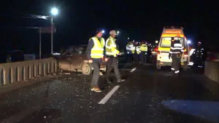 Accident îngrozitor în Argeș. O căruță a fost spulberată de o mașină, o tânără de 25 de ani a murit