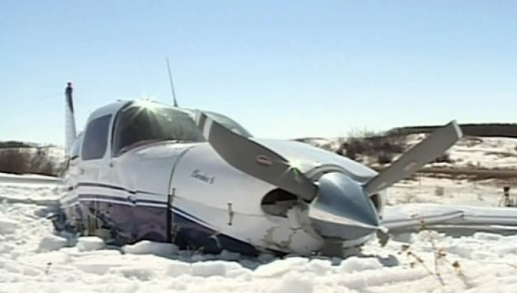 Avion de pasageri, PRĂBUŞIT în Iran. Peste 60 de persoane, la bord. Nu există supravieţuitori