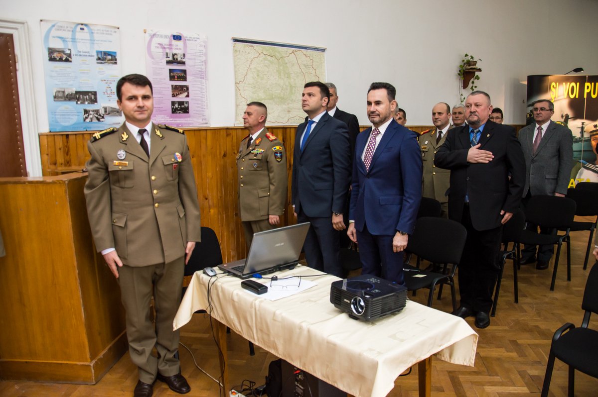 Primarul Aradului prezent la aniversarea Centrului Militar Judeţean
