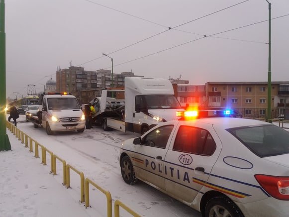 La prima zăpadă în Arad, doar Consuel Transport a fost pe fază