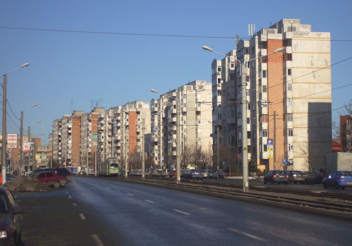 Nouă blocuri din Arad incluse într-o cerere de finanţare pentru reabilitare termică pe fonduri europene