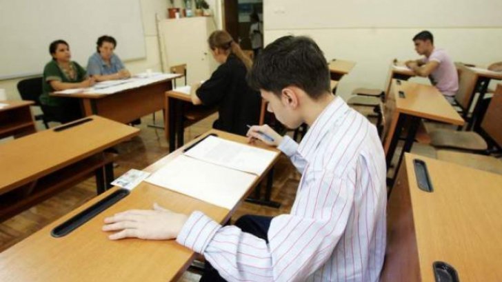 Simulare EVALUARE NAŢIONALĂ: Astăzi, proba la matematică