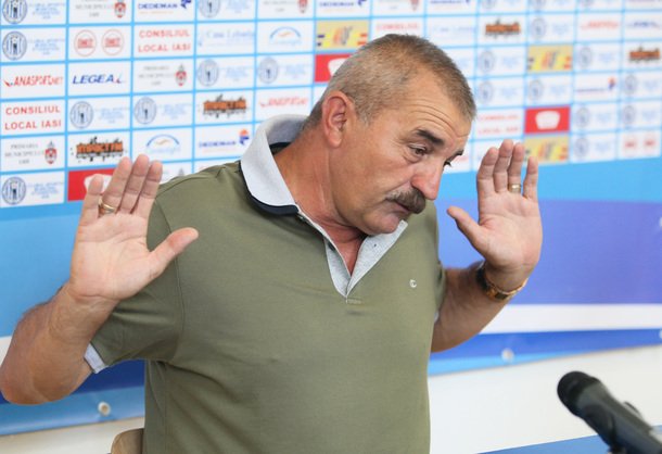 Ionuţ Popa vrea întăriri la UTA. Dar şi linşte.