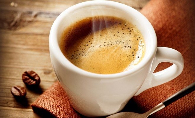 Cum alegi o cafea de calitate care să îți răsfețe la propriu simțurile?