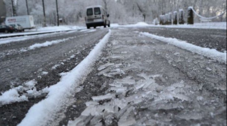 Avertizare de polei și ninsoare până marți seară