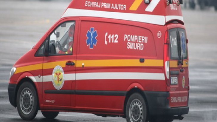 Tragedie. Tânăr surdo-mut, ucis pe trecerea de pietoni de o ambulanţă în misiune