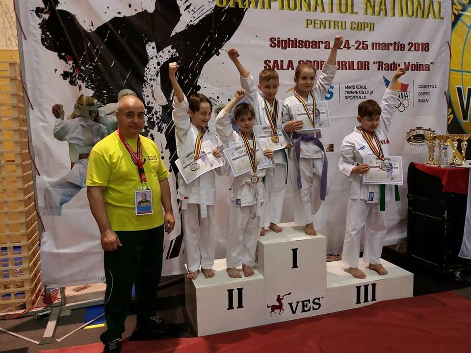 Banzai Karate Club Arad - de 10 ori pe podiumul CN FR KWKF. 6 sunt titluri naţionale!