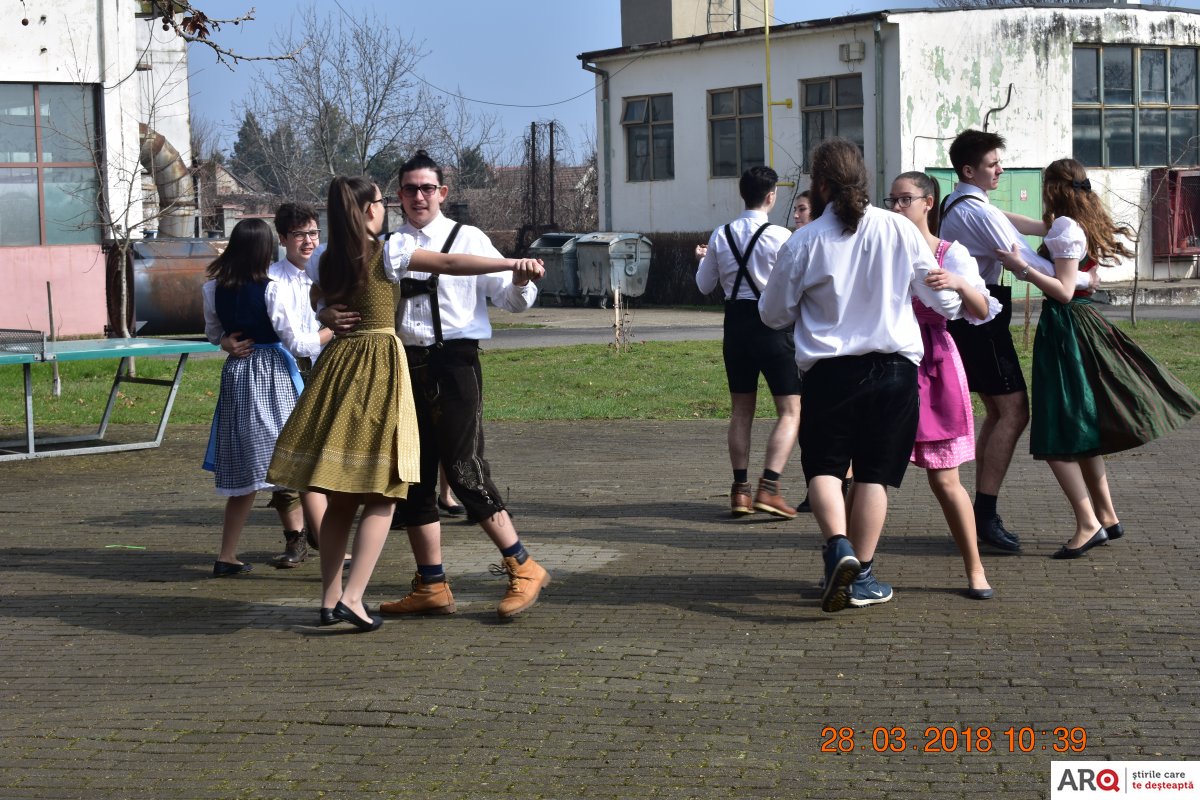 Primăvara vine la Liceul German