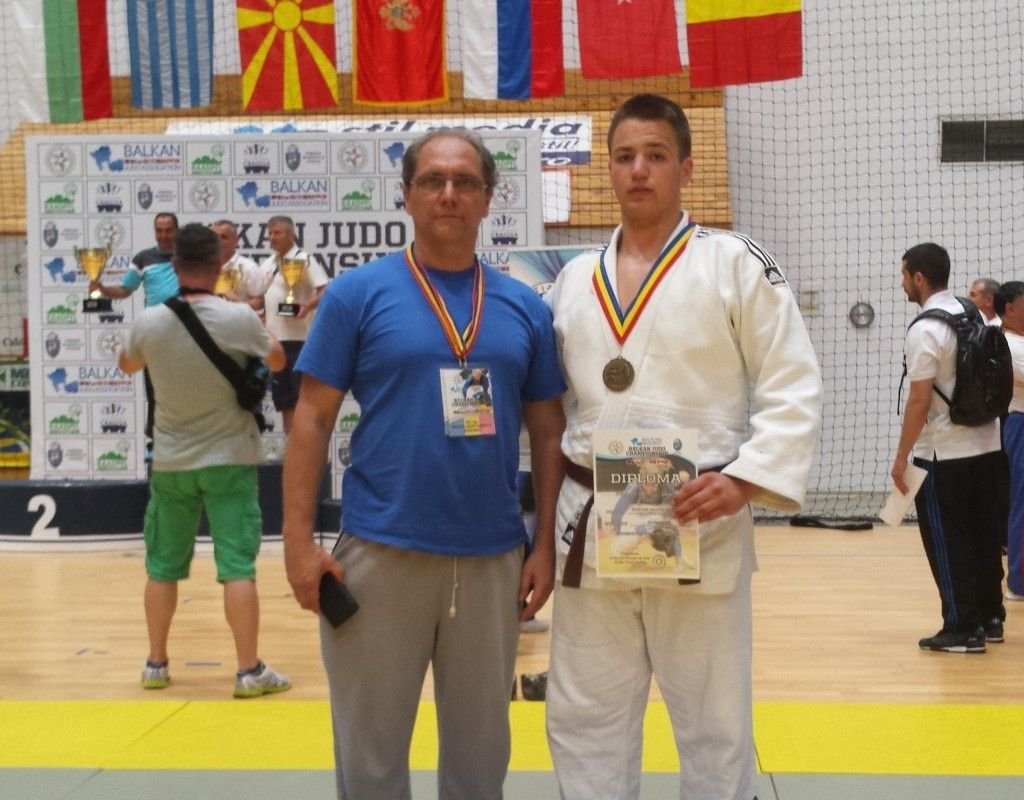 Titlu naţional pentru judo-ul din Nădlac la juniori I
