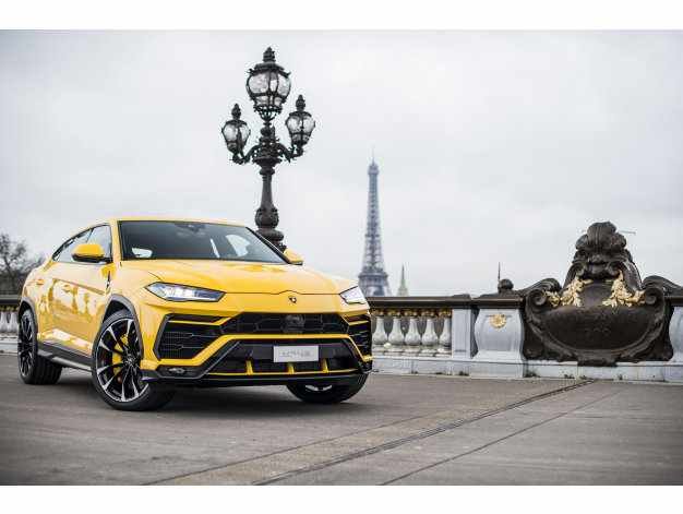 Noul Lamborghini Urus a ajuns și la noi în țară. Costă 206.000 de euro, iar 20 de români l-au și comandat deja