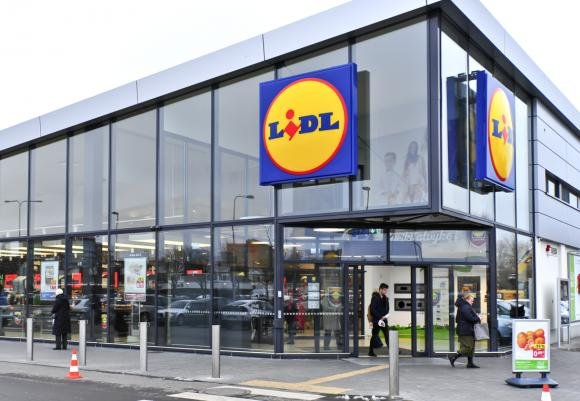 Lidl România își avertizează clienții în legătură cu o escrocherie care circulă pe Facebook și WhatsApp