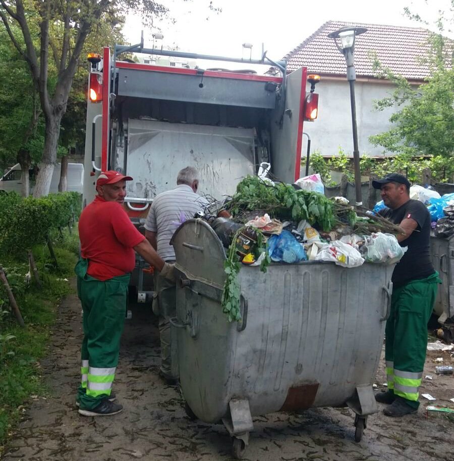 Curg amenzile împotriva Retim-ului